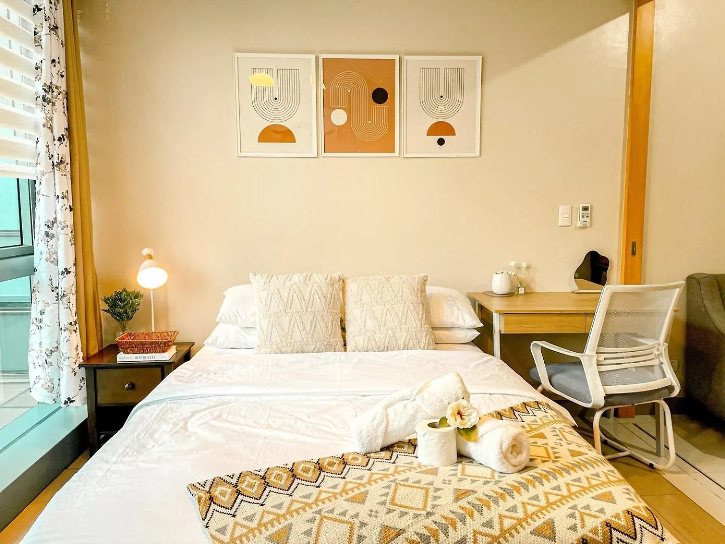 Holiday home Bgc Prime, Near Uptown Mall, Grand Hyatt #Ournw7M Manila